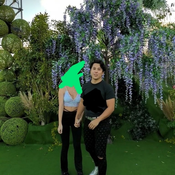 About Me - Picture 4 of 6